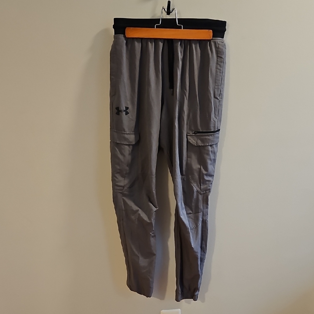 Under Armour Gray Cargo Pants with Elastic Waistband